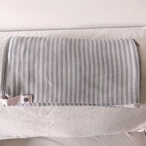 Lululemon Grey Vinyasa Scarf
